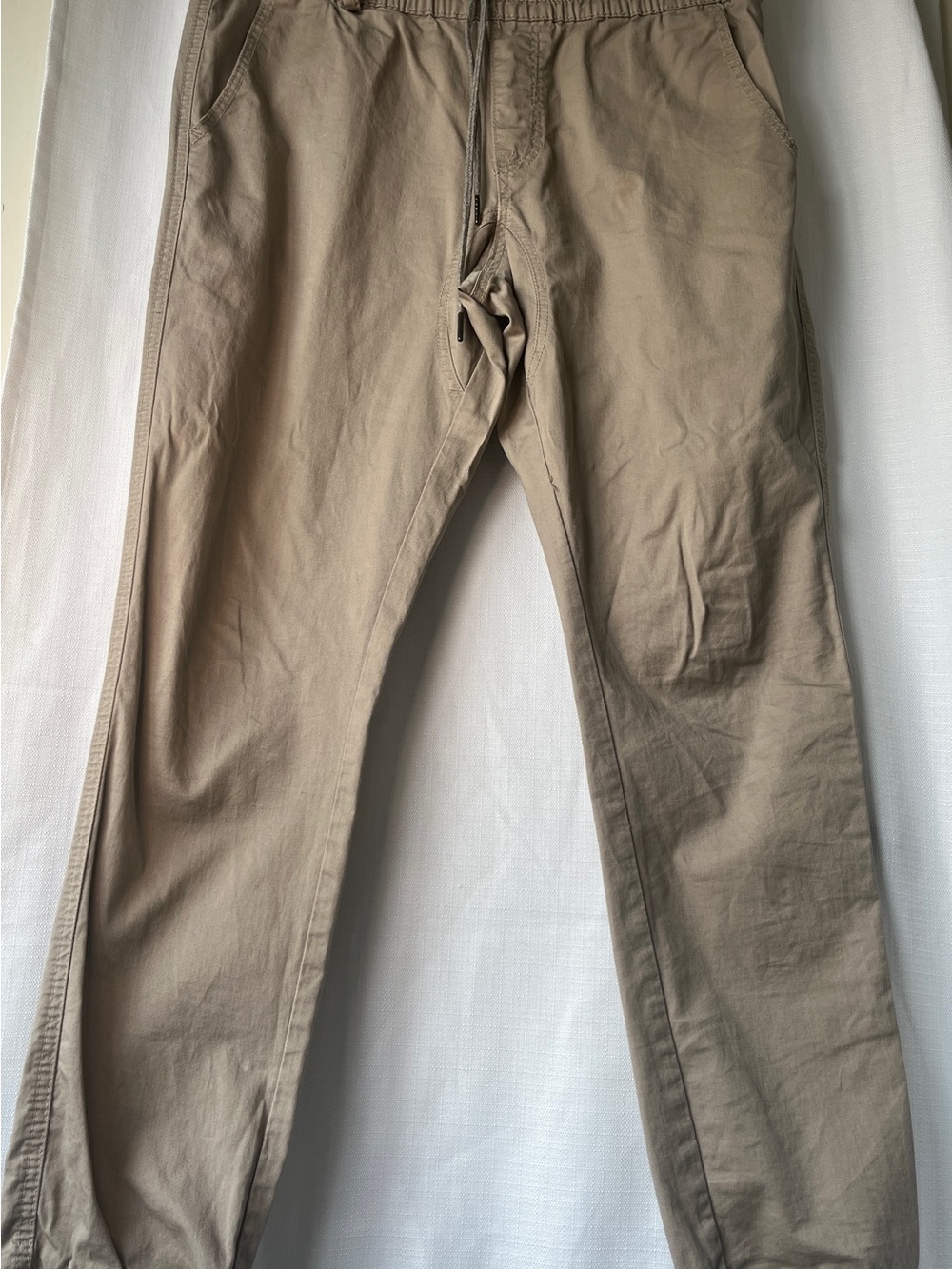 Men's Elastic Waist Drawstring Chinos in Light Khaki